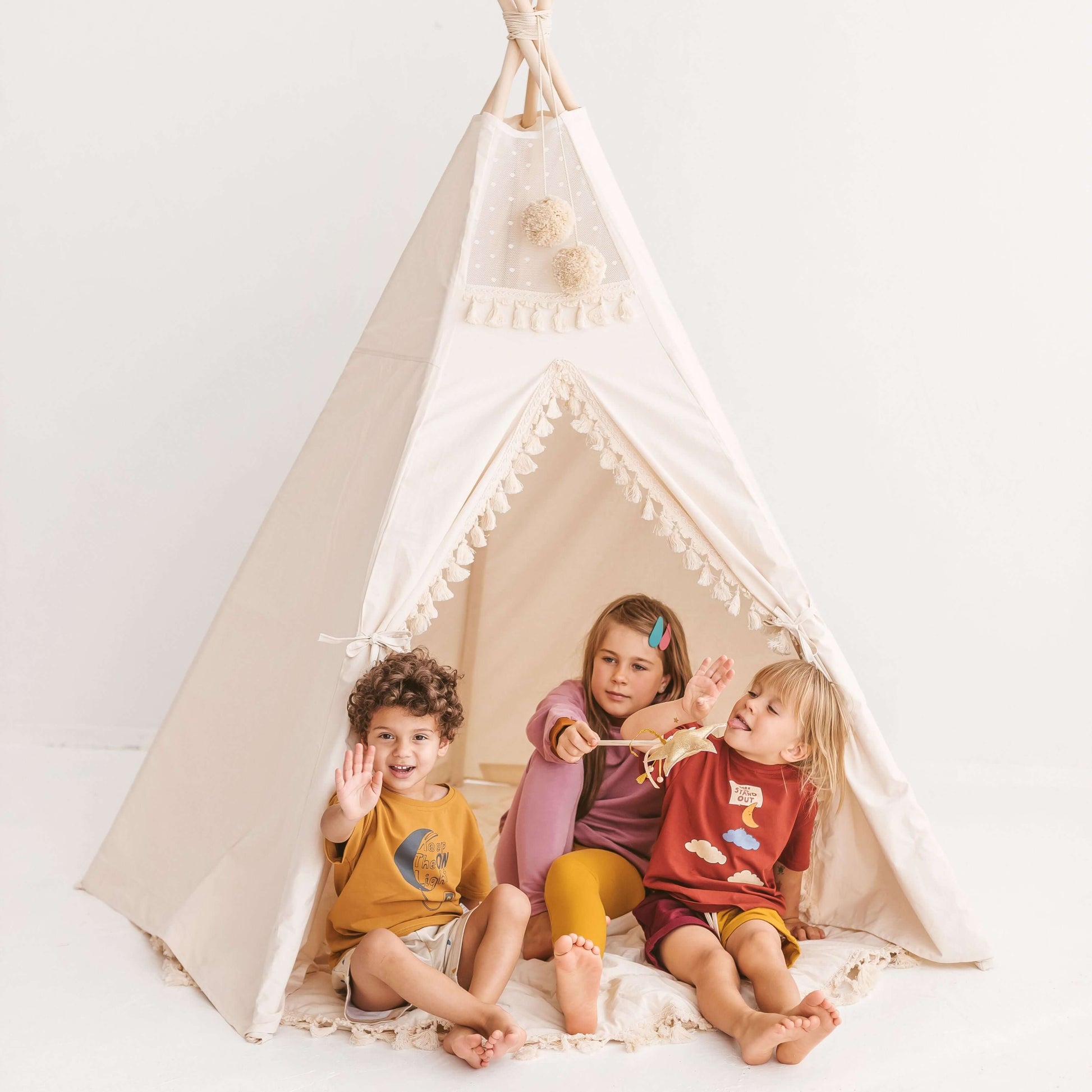 Wondershire, MINICAMP Extra Large Indoor Teepee Tent with Tassels Decor in Boho Style, Canvas Teepee For Kids,Canvas Teepee Tent,Children Teepee,Childrens Room,Kids Decor,Minicamp,Nursery Decor,Party Teepee,Play Teepee,Scandi Teepee For Kids,Toddler Teepe
